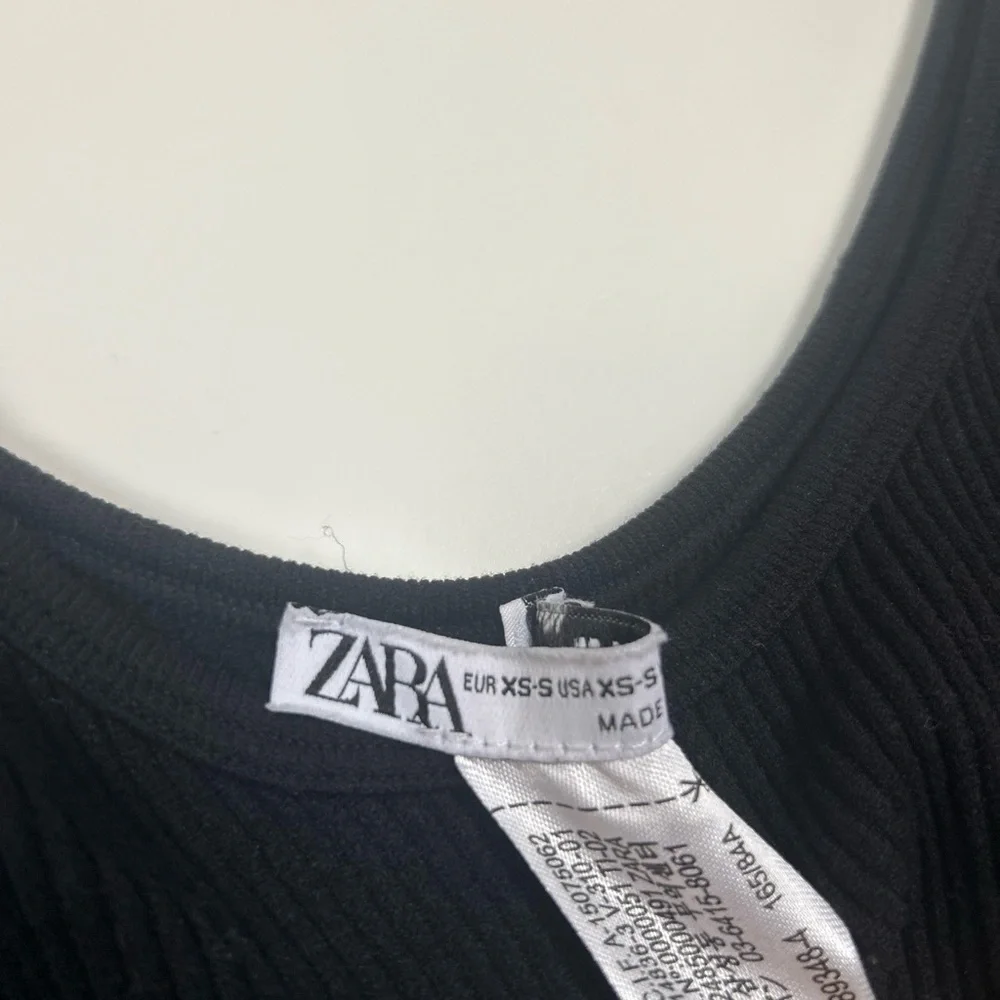 Zara Black Ribbed Scoop Neck Bodysuit size xs/s - Picture 3 of 4